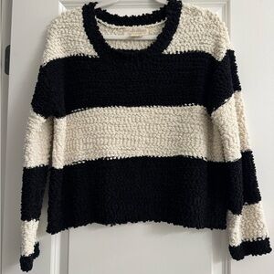 Saltwater LUXE Black and Cream Textured Sweater